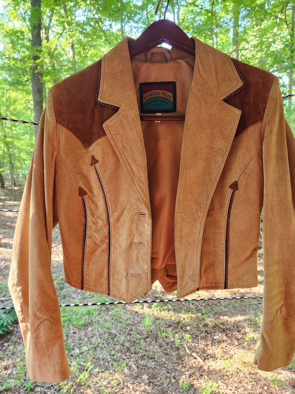 PIONEER Two-Tone Tan Suede Western Jacket